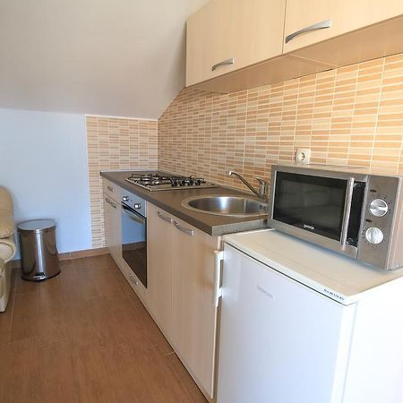 Apartment Ana Vodice Esterno foto