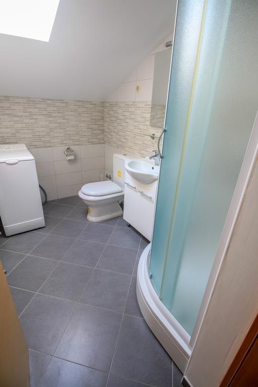 Apartment Ana Vodice Esterno foto