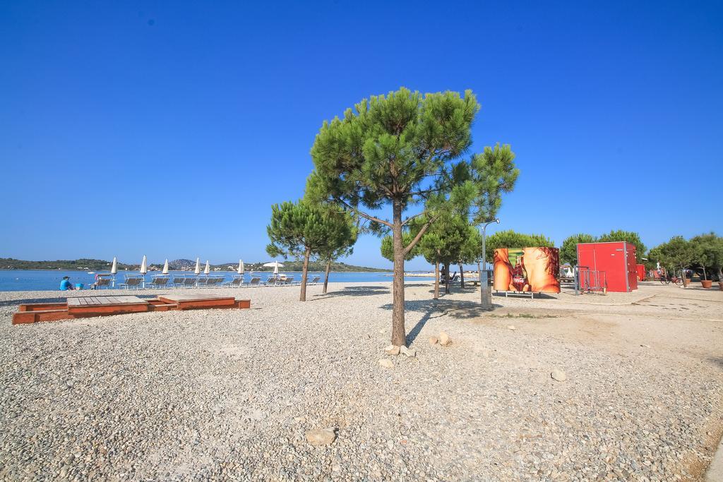 Apartment Ana Vodice Esterno foto